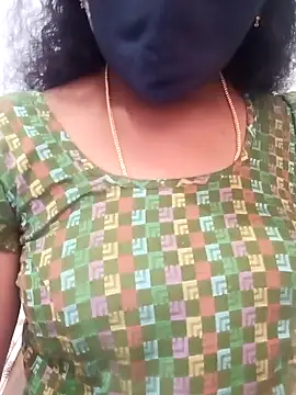 Snapshot of Manisha-Love chatting on 01-31-25, 03:52 Manisha-Love online show from 01-31-25, 03:52