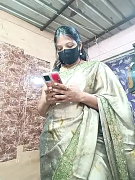 queensenorita online show from 11-01-25, 05:25