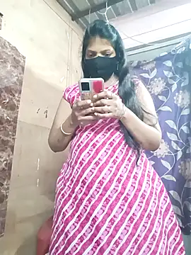 queensenorita online show from 09-30-25, 05:30