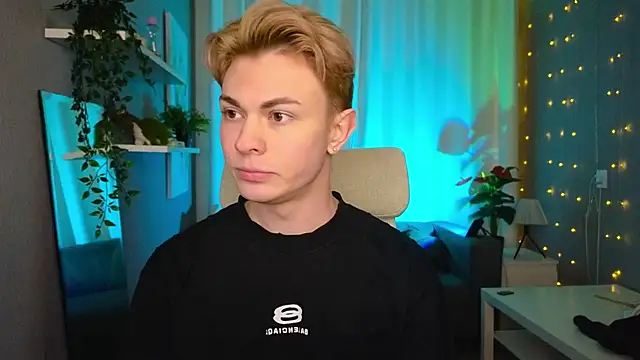 naughty evan online show from 03-01-25, 02:55