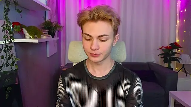 naughty evan online show from 02-21-25, 02:27