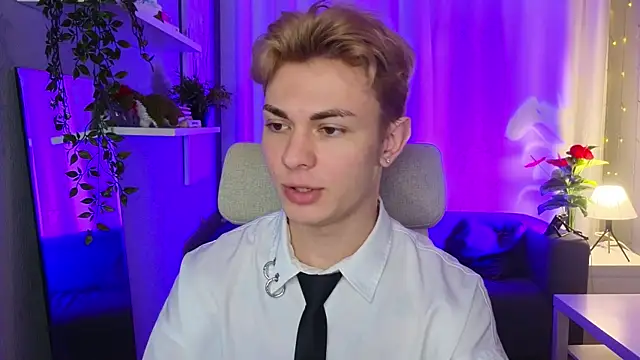 naughty evan online show from 02-28-25, 02:09