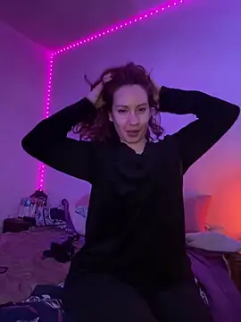 Nina-Chick777 online show from 02-07-25, 10:40