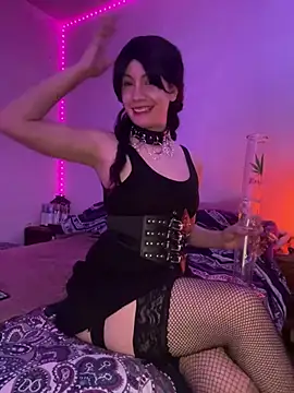 Nina-Chick777 online show from 02-07-25, 07:07