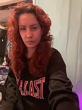 Nina-Chick777 online show from 10-09-25, 07:53