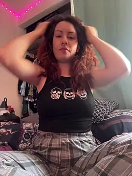 Nina-Chick777 online show from 05-09-26, 05:05