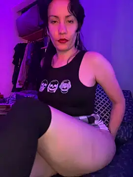 Snapshot of Nina-Chick777 chatting on 06-15-26, 02:34 Nina-Chick777 online show from 06-15-26, 02:34
