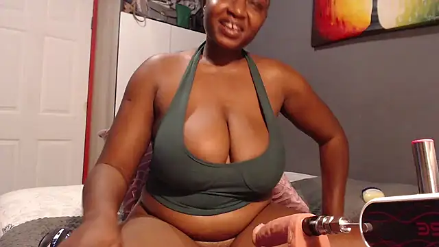 Snapshot of EbonyRose9 chatting on 09-10-25, 08:24 EbonyRose9 online show from 09-10-25, 08:24