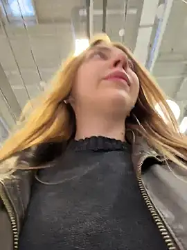 Sunny   Bunny online show from 02-19-26, 01:08