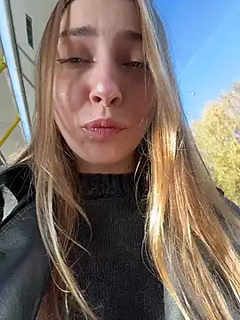 Sunny   Bunny online show from 10-17-25, 12:07