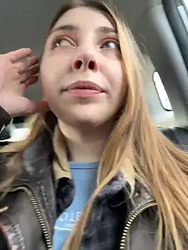 Sunny   Bunny online show from 03-14-26, 01:17