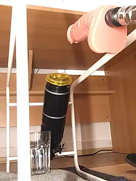 Snapshot of Inseminator69 chatting on 01-14-26, 06:28 Inseminator69 online show from 01-14-26, 06:28