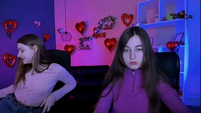 Snapshot of pure_radiance1 chatting on 02-11-26, 07:36 pure radiance1 online show from 02-11-26, 07:36