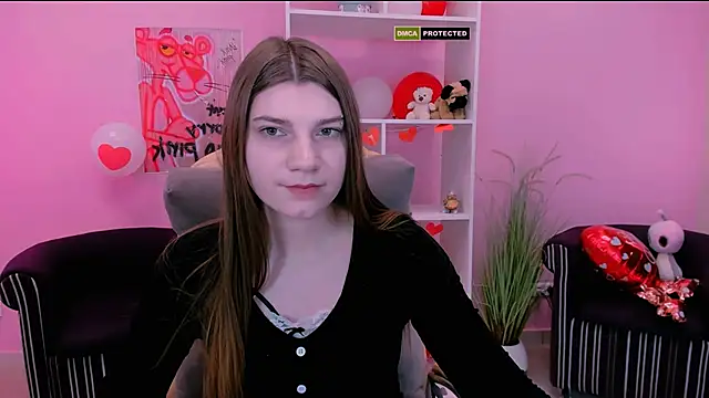 Snapshot of pure_radiance1 chatting on 02-28-25, 09:58 pure radiance1 online show from 02-28-25, 09:58
