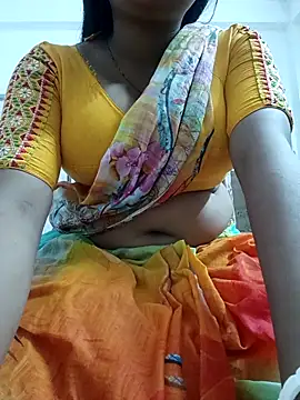 Snapshot of Priya_2222 chatting on 04-05-26, 07:31 Priya 2222 online show from 04-05-26, 07:31