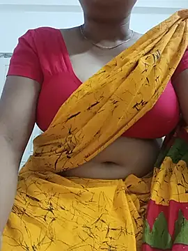 Snapshot of Priya_2222 chatting on 06-02-26, 07:25 Priya 2222 online show from 06-02-26, 07:25
