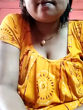 Snapshot of Priya_2222 chatting on 02-17-25, 09:46 Priya 2222 online show from 02-17-25, 09:46