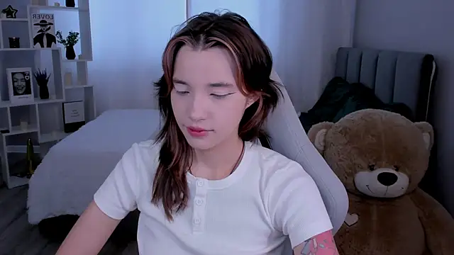 as1an girlfriend online show from 06-01-26, 03:40