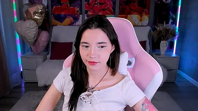 as1an girlfriend online show from 04-02-26, 09:05