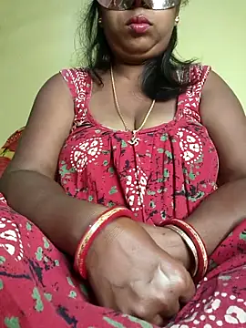 Snapshot of tinabhabhi chatting on 09-09-25, 06:28 tinabhabhi online show from 09-09-25, 06:28