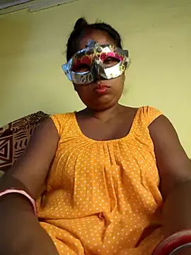 Snapshot of tinabhabhi chatting on 07-11-26, 10:15 tinabhabhi online show from 07-11-26, 10:15