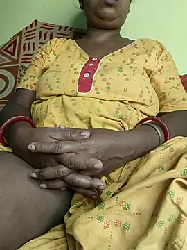 Snapshot of tinabhabhi chatting on 06-27-26, 09:48 tinabhabhi online show from 06-27-26, 09:48