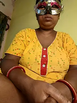 Snapshot of tinabhabhi chatting on 07-19-26, 10:12 tinabhabhi online show from 07-19-26, 10:12