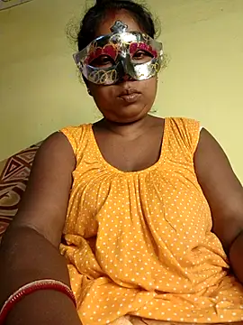Snapshot of tinabhabhi chatting on 07-13-26, 10:14 tinabhabhi online show from 07-13-26, 10:14
