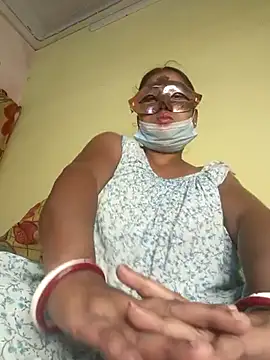 Snapshot of tinabhabhi chatting on 02-26-25, 11:11 tinabhabhi online show from 02-26-25, 11:11