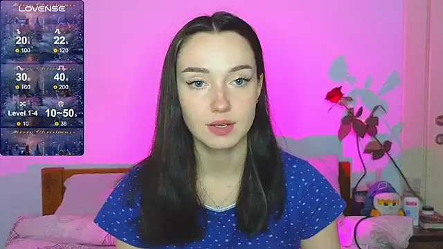 Snapshot of Wild_Sophie_ chatting on 12-20-24, 02:16 Wild Sophie online show from 12-20-24, 02:16