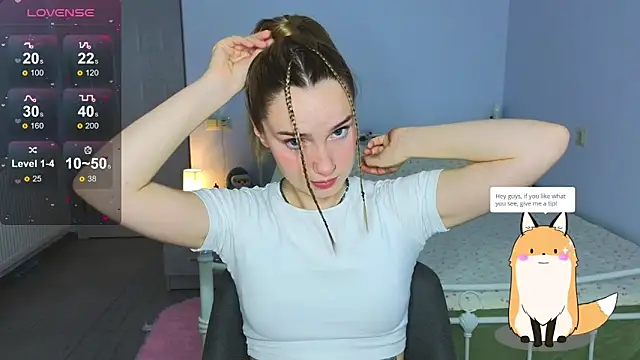 Snapshot of Wild_Sophie_ chatting on 11-21-25, 05:34 Wild Sophie online show from 11-21-25, 05:34