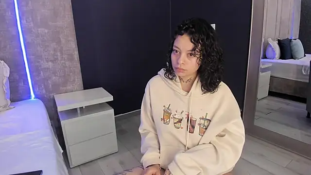 KatherineGomez online show from 04-19-26, 02:12