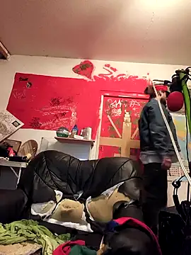 Ozomitro online show from 10-02-25, 04:54