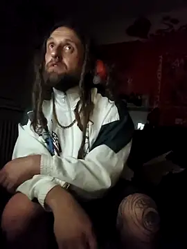 Ozomitro online show from 10-12-25, 04:03