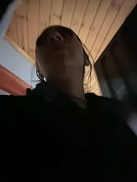 Hilary pinkk online show from 12-19-25, 02:26