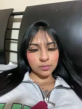 Hilary pinkk online show from 03-18-25, 02:18