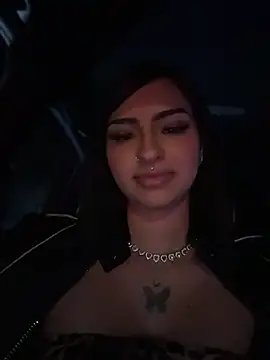 Hilary pinkk online show from 04-10-26, 12:17