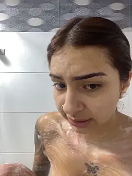 Hilary pinkk online show from 03-11-26, 03:22