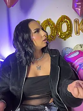 Hilary pinkk online show from 05-29-26, 04:40