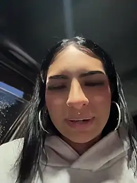 Hilary pinkk online show from 04-13-26, 11:20