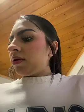 Hilary pinkk online show from 01-16-26, 02:04