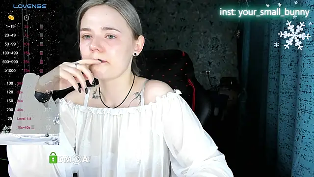 Your small bunny online show from 12-21-25, 02:03