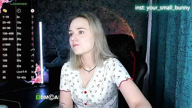 Snapshot of Your_small_bunny chatting on 07-17-26, 02:09 Your small bunny online show from 07-17-26, 02:09