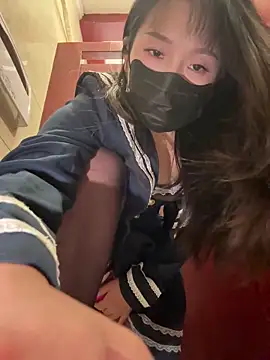 Xixi-Gala online show from 10-28-25, 04:57