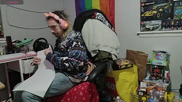 tallnerdyguy online show from 05-06-26, 02:04