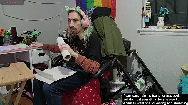 tallnerdyguy online show from 11-14-25, 03:10