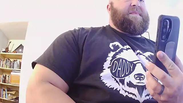 Strong Bear89 online show from 11-07-25, 04:44