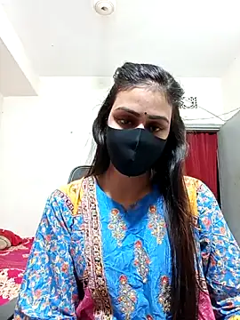 Snapshot of Tisha-01 chatting on 06-18-26, 01:05 Tisha-01 online show from 06-18-26, 01:05