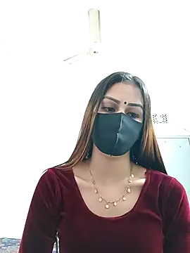 Tisha-01 online show from 11-20-25, 01:39