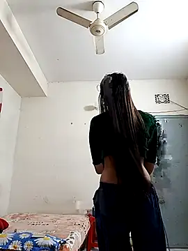 Tisha-01 online show from 01-10-26, 04:46